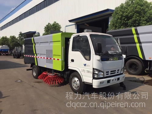 鄭州吸塵車廠家直銷 clw5070txc5型吸塵掃路車，價美物廉，清潔高效